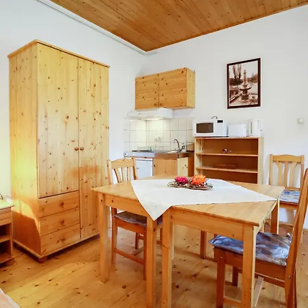 Eletfa Vendeghaz Guest house *